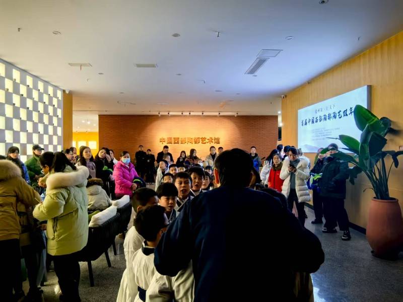 天峻县培训讲座公司如何赋能文旅产业：定制化培训助力产业人才升级